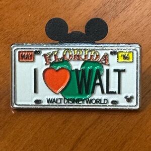 5/$25 Disney I Heart WALT License Plate Pin